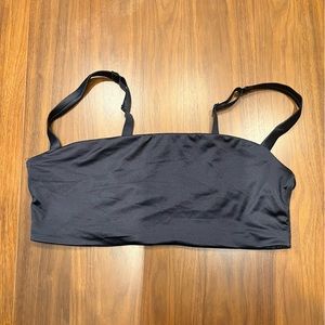 ✨BRAND NEW✨ skims silky bra